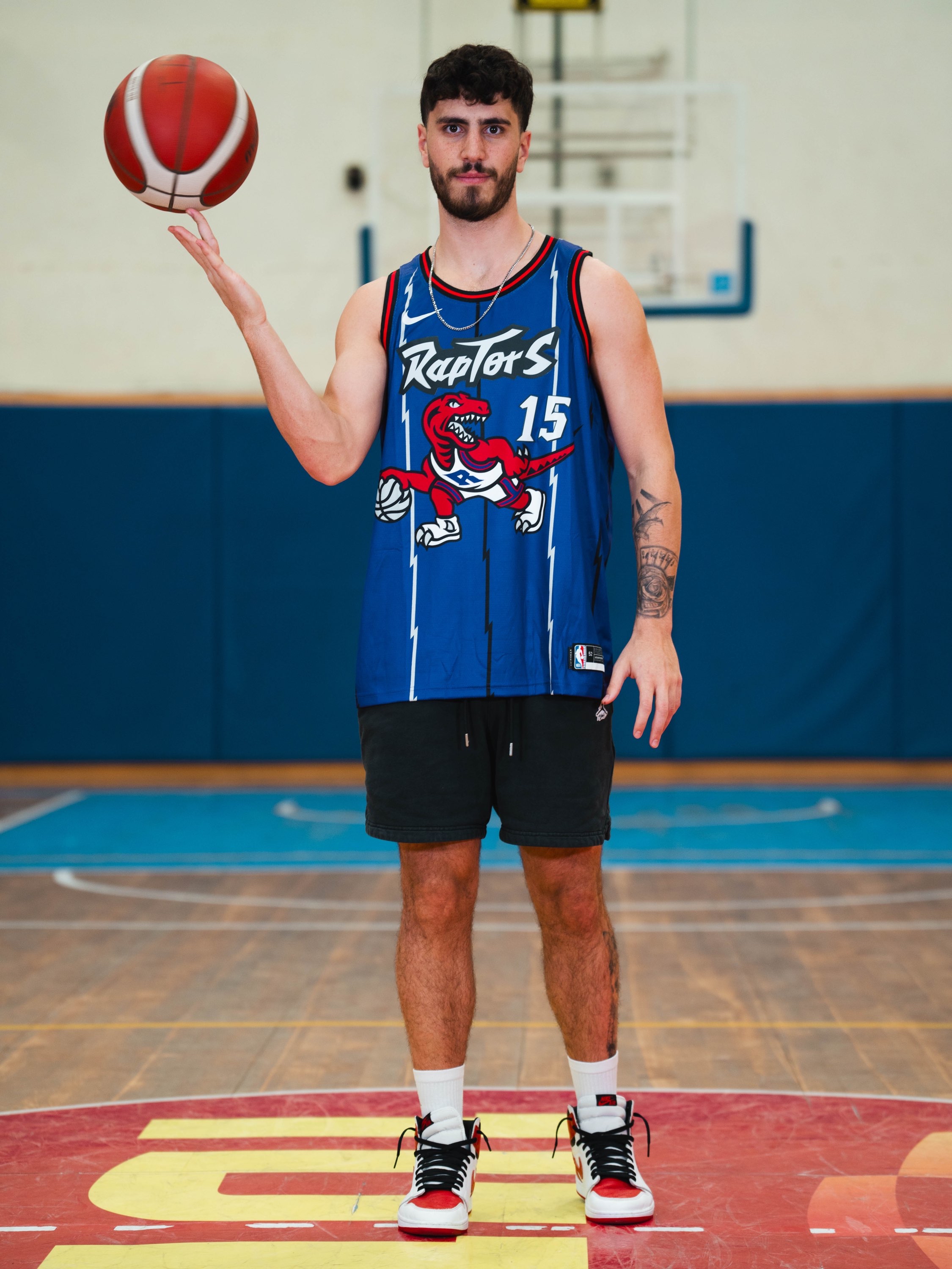גופיית NBA טורונטו ראפטורס – וינס קרטר (סגולה)
