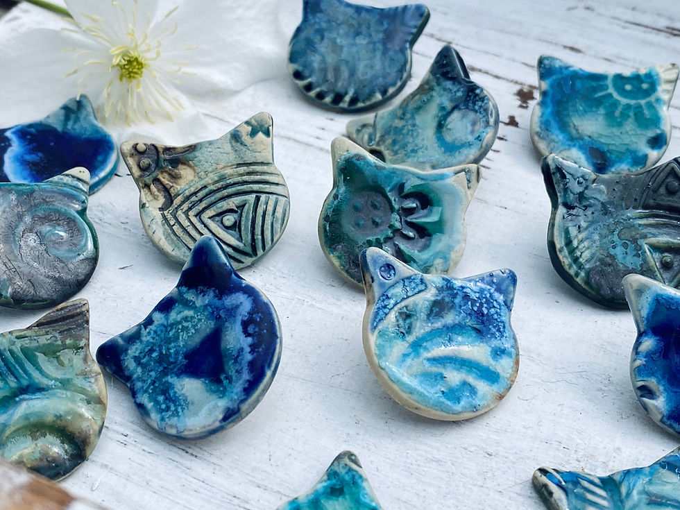 Thumbnail: Cat - Wearable Art Pin [SC#14]