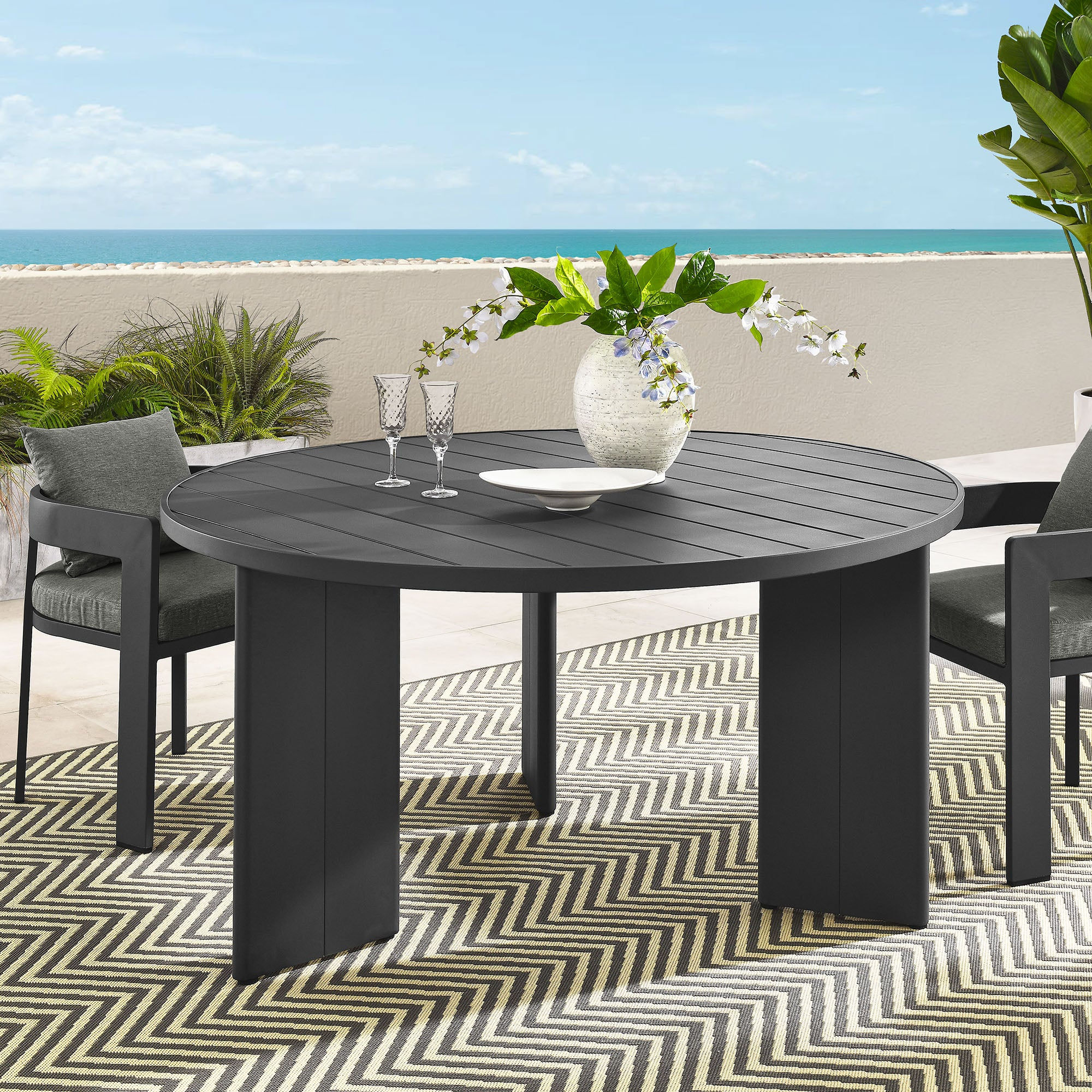 Round Outdoor Patio Aluminum Dining Table