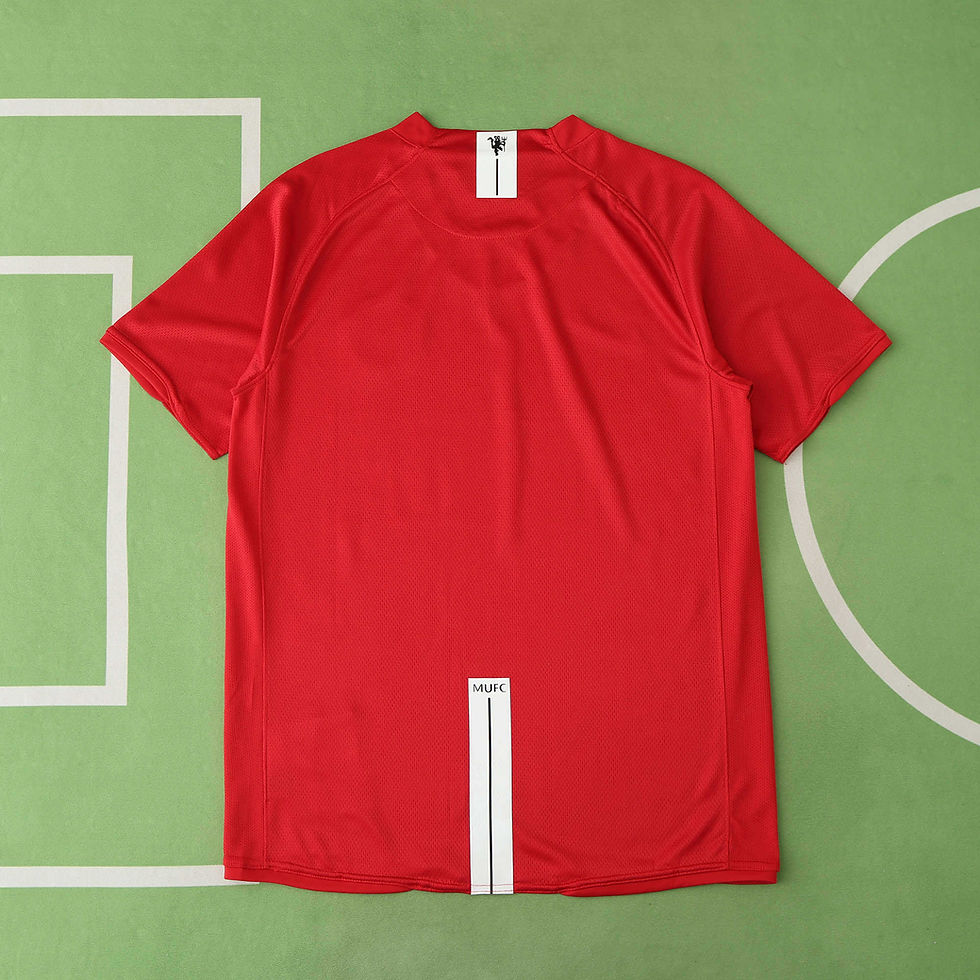 Miniatura: Manchester United Retro kit 07/08 