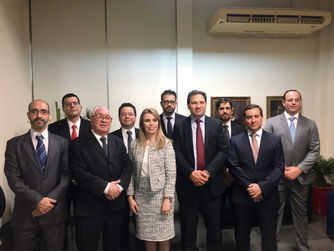 Tribunal de Justiça doa motorhomes para Hospital de Amor e visita Fórum