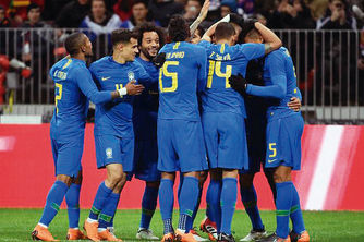 Brasil vence amistoso contra a Rússia