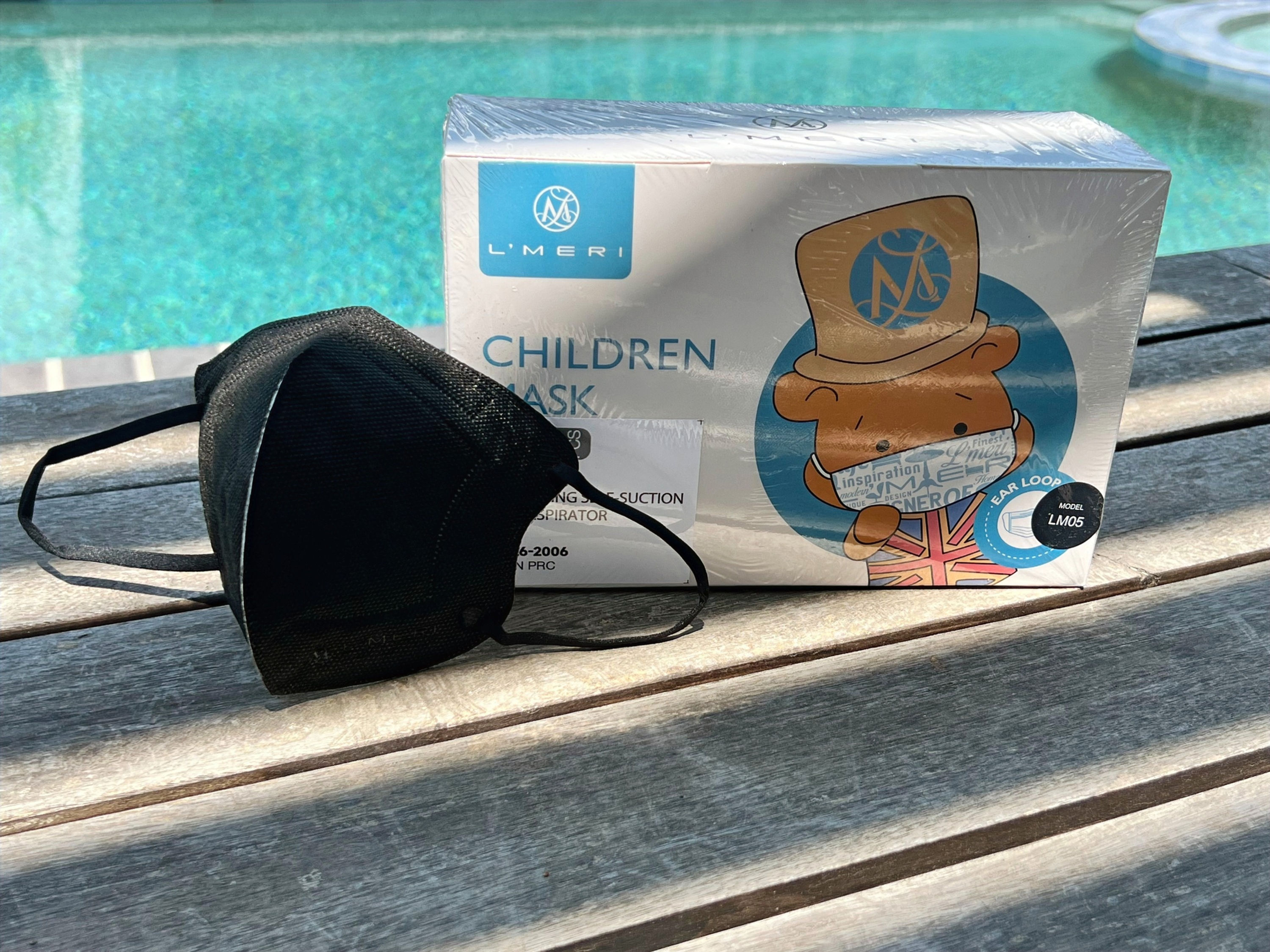 L'Meri v2.0 Premium Kid's KN95 Mask _Bold Black (20 Single Packed Box)