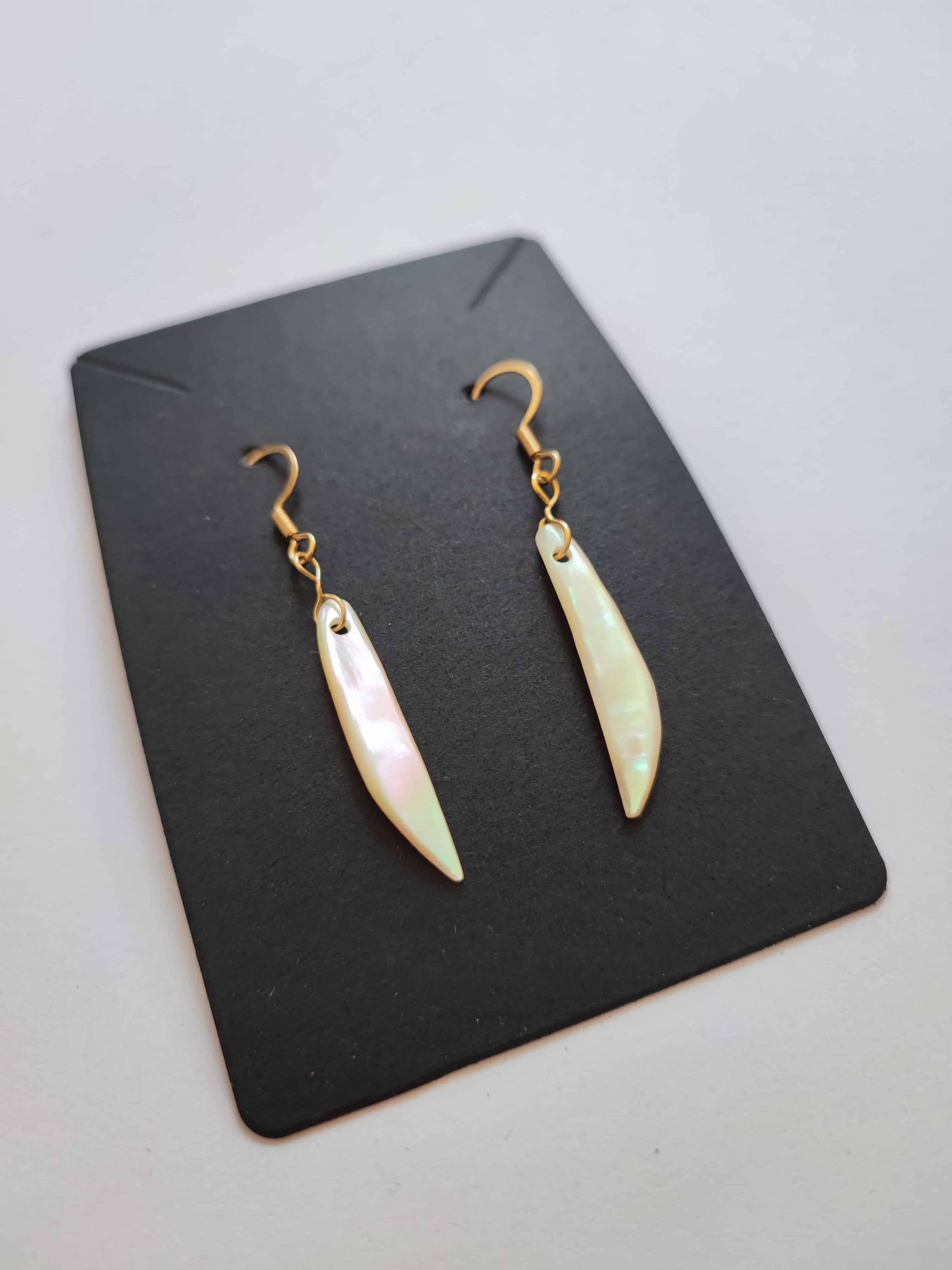 Boucles d'oreilles Pointes en nacre rose de turbo