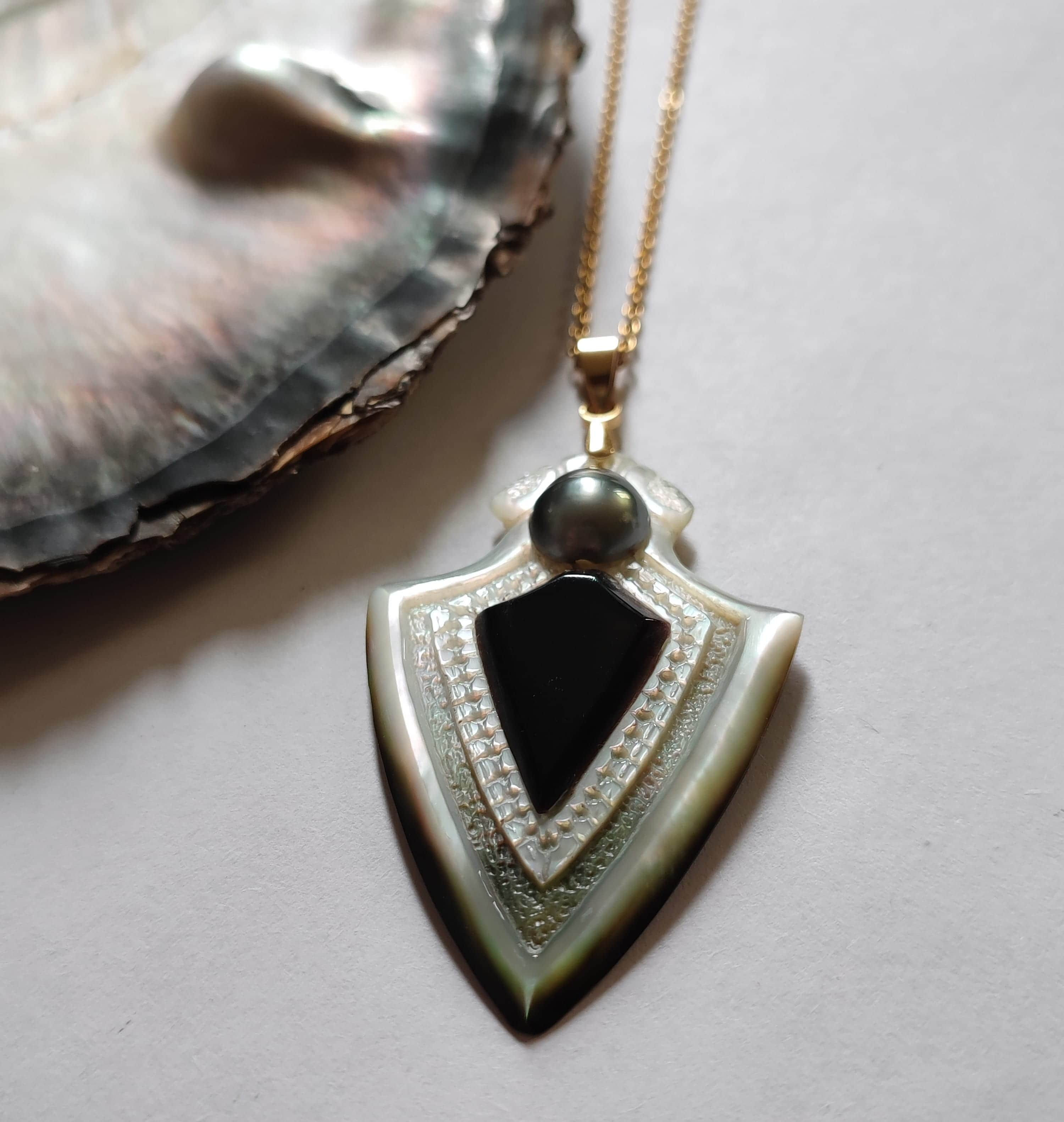 Pendentif Tête de flèche Black pearl