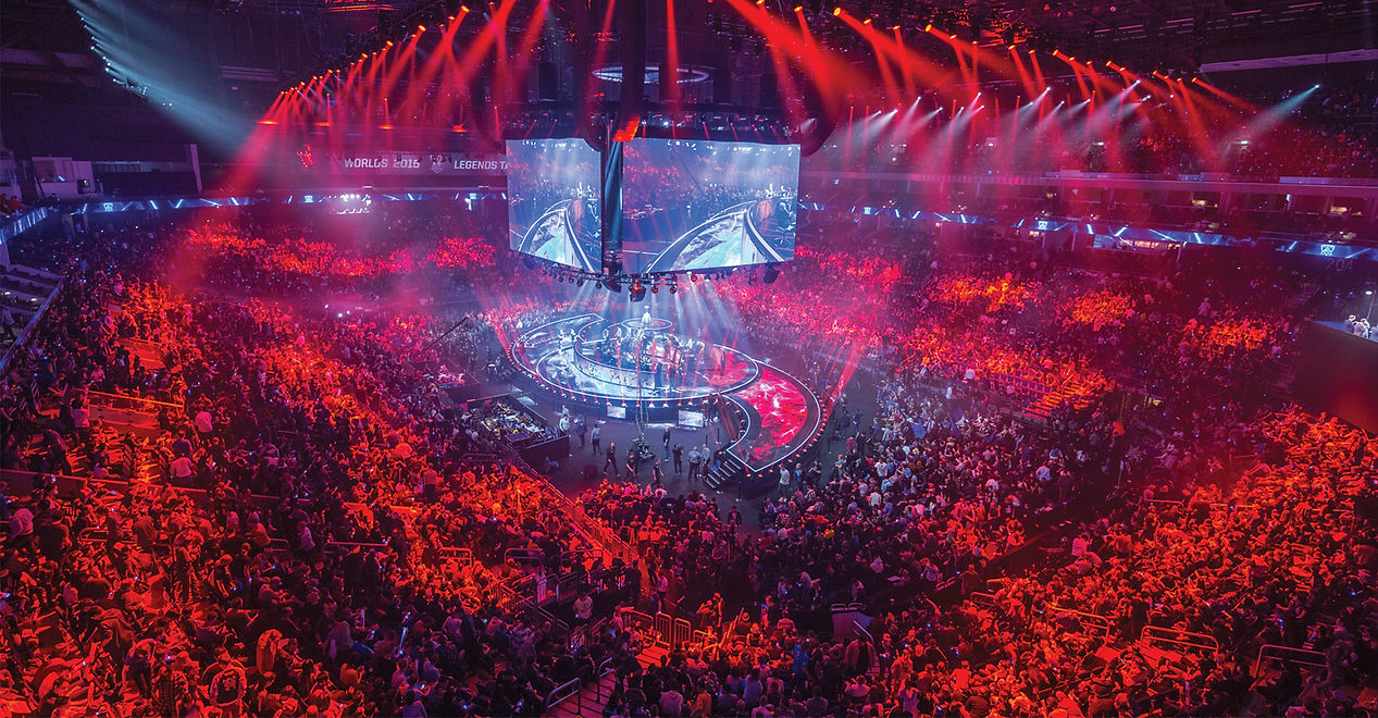 esport-team-landing-main-slider-slide-1.jpg