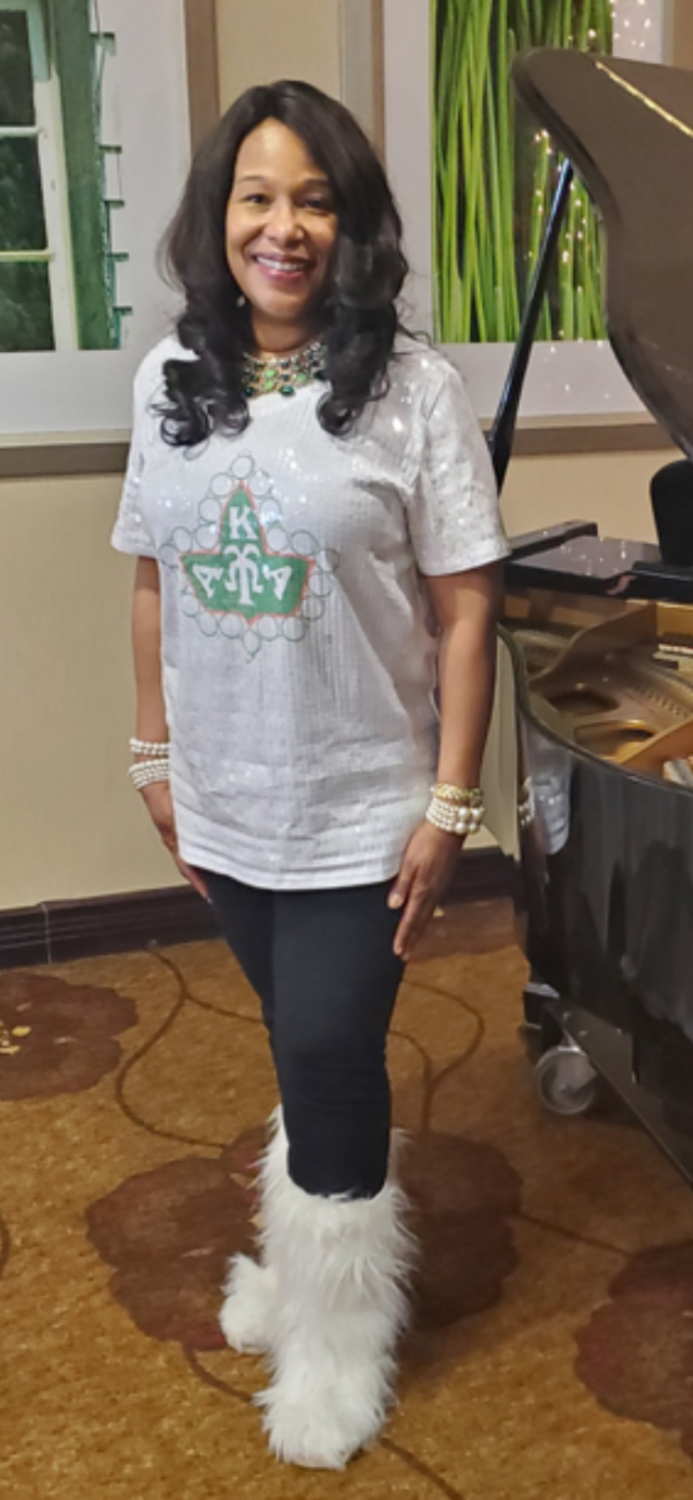 Thumbnail: Ivy Sequin Vneck Top 