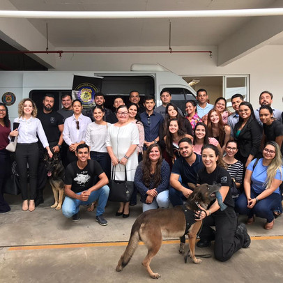 10º SEMESTRE - Acadêmicos de Direito fazem visita técnica à sede da Polícia Federal