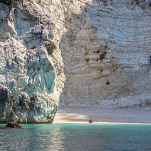 ithaca-island-4578889_1920.jpg
