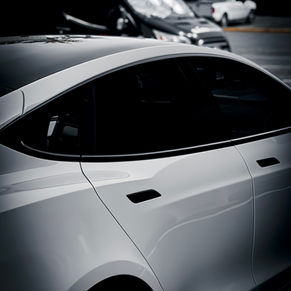 HOW CERAMIC TINT PROTECTS YOUR SKIN, INTERIOR, AND COMFORT
