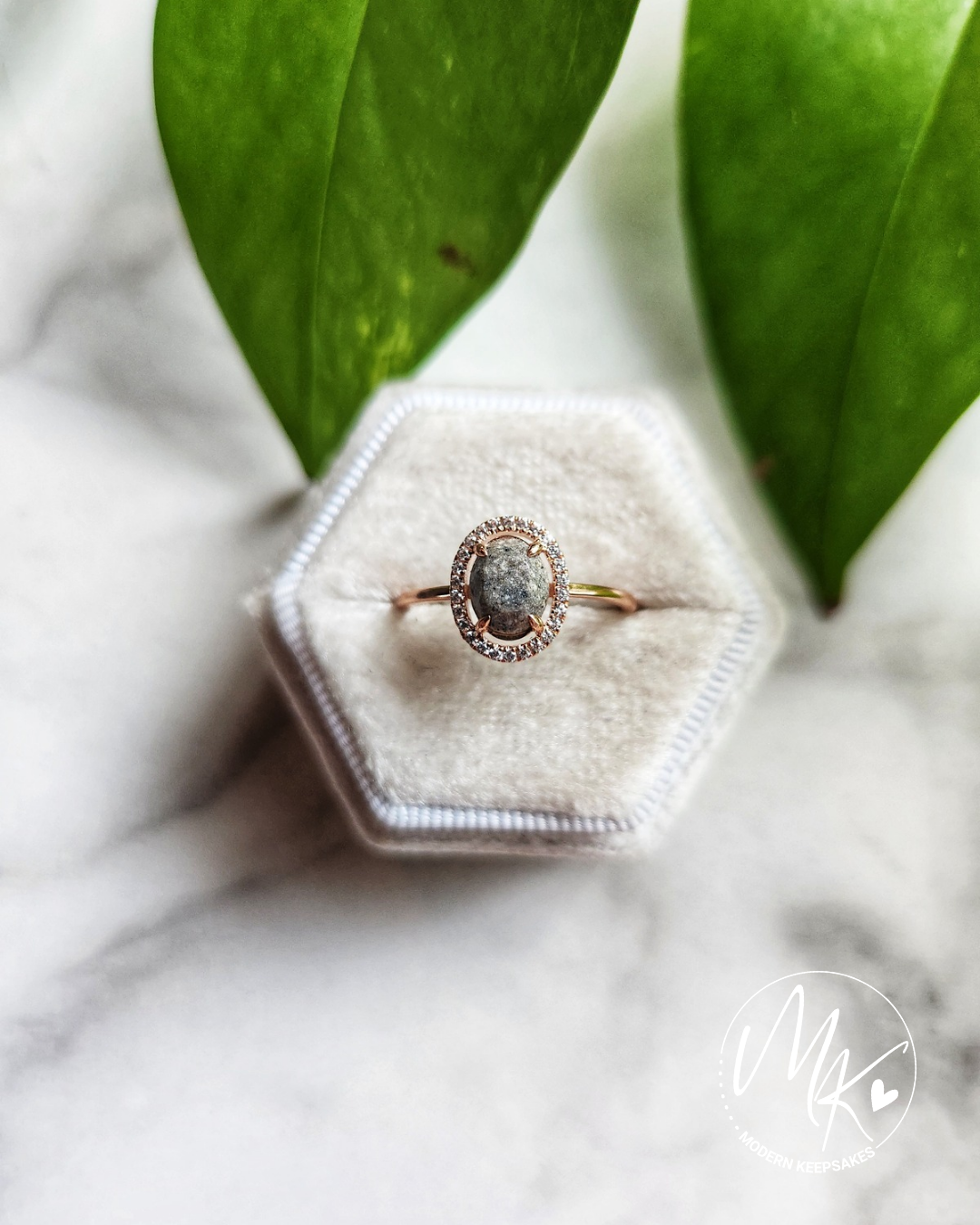 Halo Ring Solid Gold