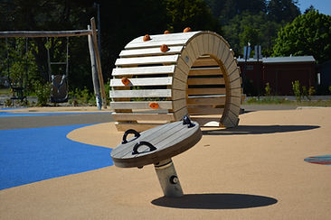 Spinner and climbing structure
