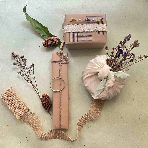 eco friendly gift wrapping ideas and creative wrapping techniques