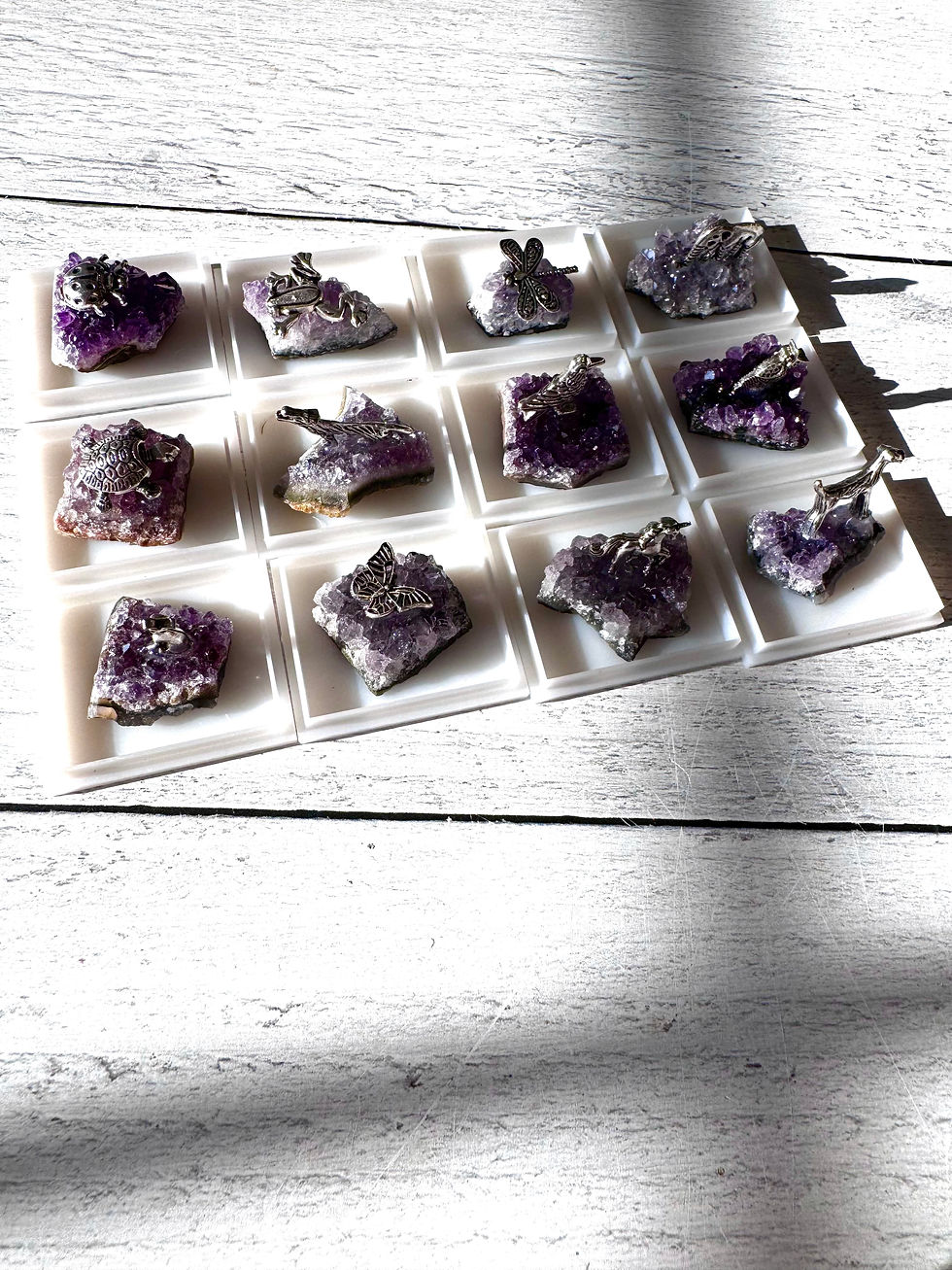 Thumbnail: Spirit Animal Oracle Crystal Set