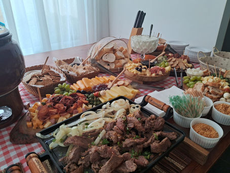 Buffet de Churrasco a Domicílio: Sabor e Praticidade na Porta da Sua Casa