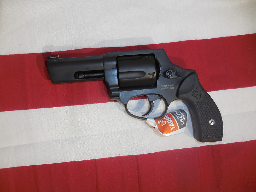 Thumbnail: TAU M905 9MM DA REV 3B G/CH TL