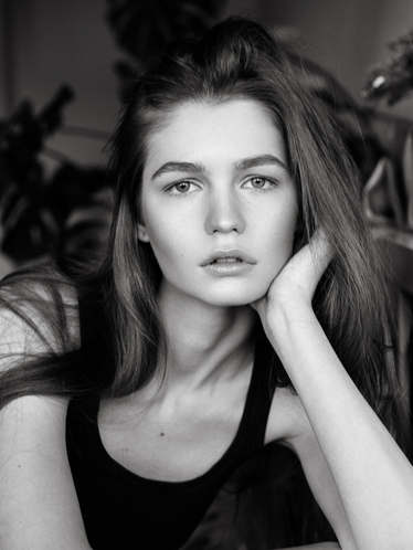 VIKA NARANOVICH