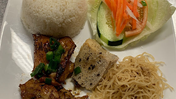 44. Com Tam Ga Nuong Bi Cha