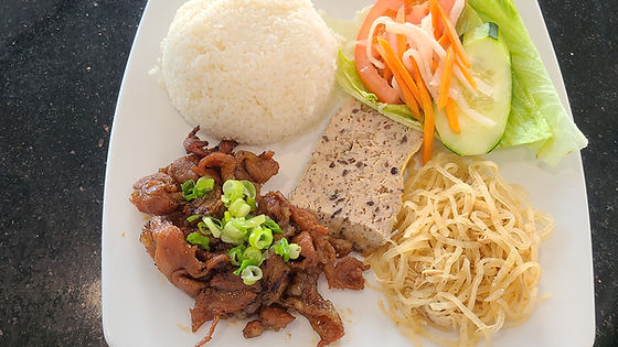41. Com Tam Thit Nuong Bi Cha