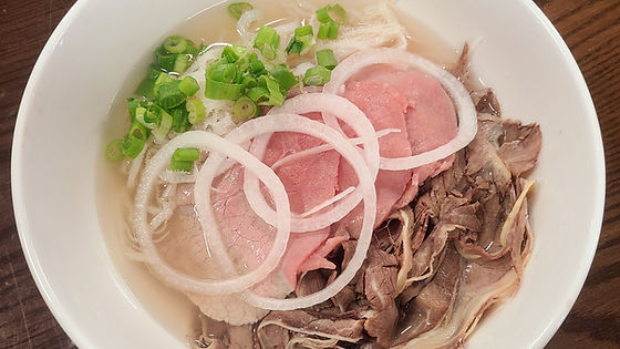 27. Pho Tai, Nam, Sach