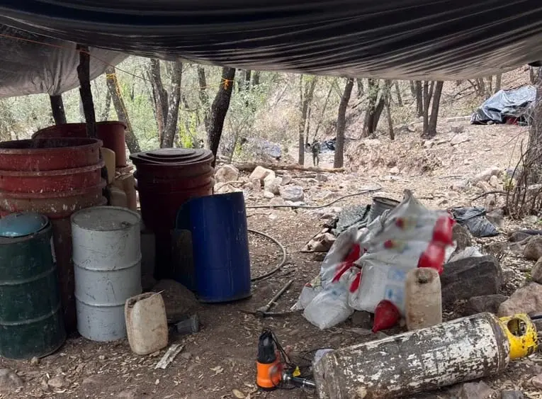 EN CHIHUAHUA ASEGURAN LABORATORIO CON VALOR DE CASI TRES MIL MILLONES DE PESOS