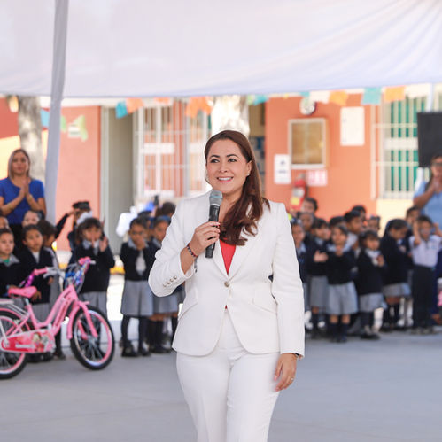 TERE JIMÉNEZ ENTREGA OBRAS QUE MEJORAN LA PRIMARIA NIÑOS HÉROES DE JESÚS MARÍA