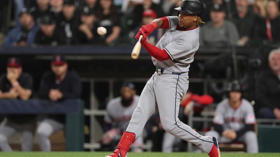CLEVELAND DERROTA A CHICAGO Y FUERZA EL QUINTO JUEGO EN LOS PLAYOFFS DE MLB