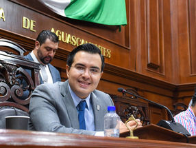 PROPONEN BECAS E INFRAESTRUCTURA DEPORTIVA PARA IMPULSAR A ESTUDIANTES