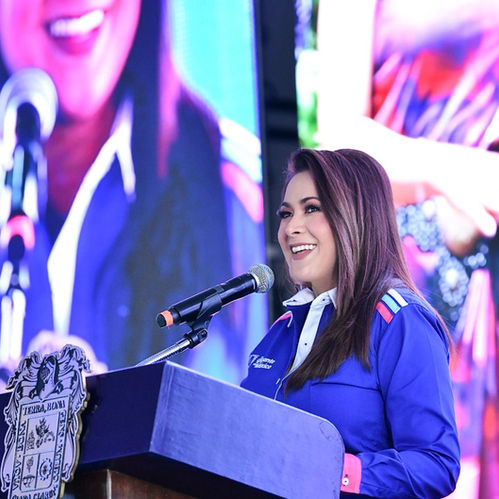 TERE JIMÉNEZ ANUNCIA UNA NUEVA UNIVERSIDAD Y DESTACA LOGROS EN BENEFICIO DE LAS FAMILIAS