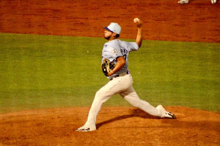 RIELEROS PIERDE SU PRIMERA SERIE EN EL ROMO CHÁVEZ