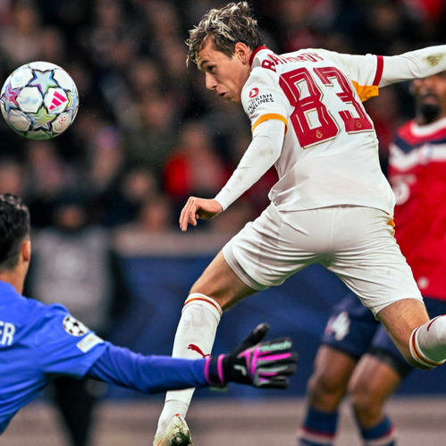CHAMPIONS LEAGUE: COMO GOLEA AL MANCHESTER UNITED Y GALATASARAY SUPERA AL LILLE