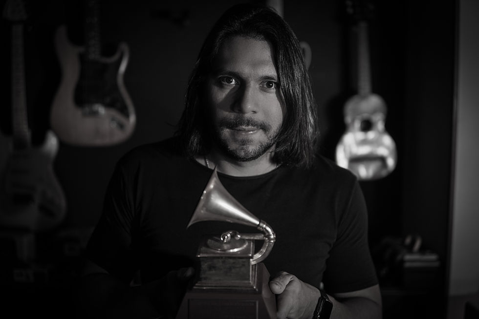 Javi Grammy 4.JPG