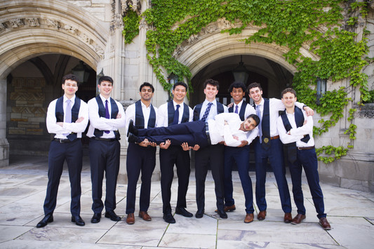 Northwestern University graduation friend group — group graduation photographer Evanston Illinois