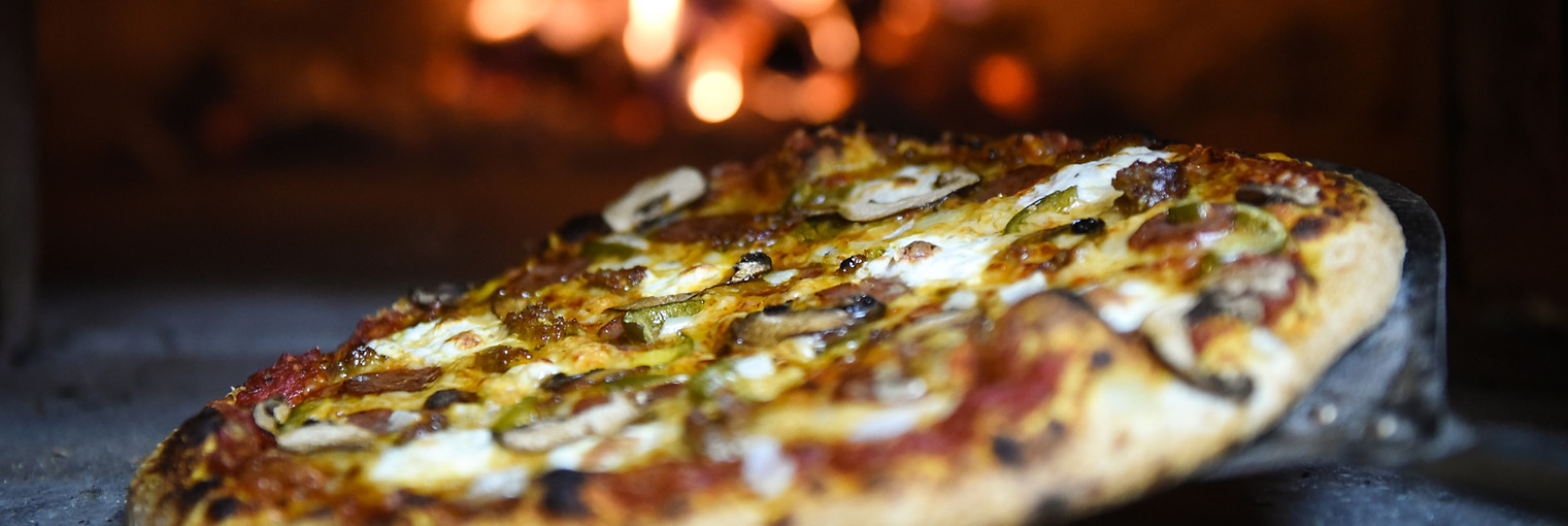 Wood-Fired-Pizza