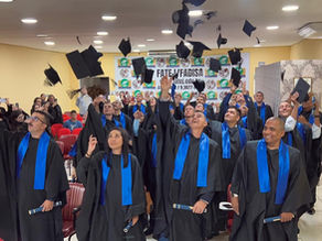 Celebração e Conquista: Parabéns aos novos graduados em Gestão Pública e Segurança Privada!