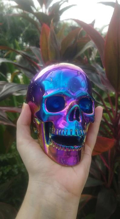 Thumbnail: 5.1" Amethyst Titanium Aura Singer Skull