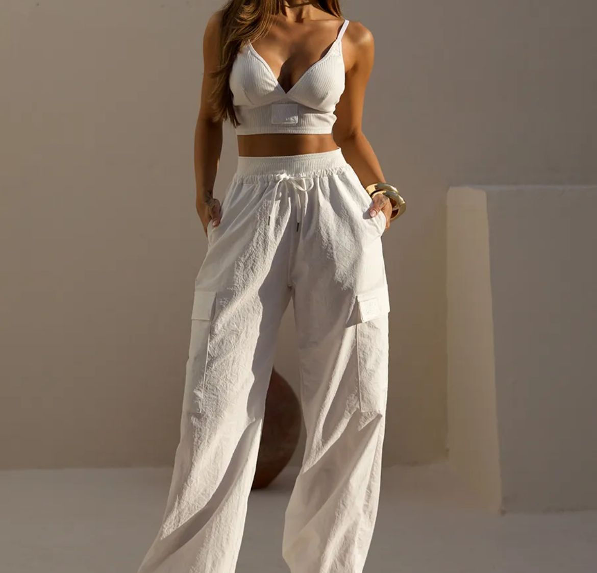 CONJUNTO CROPEED E CALÇA PARACHUTE STREET MARIA GUEIXA