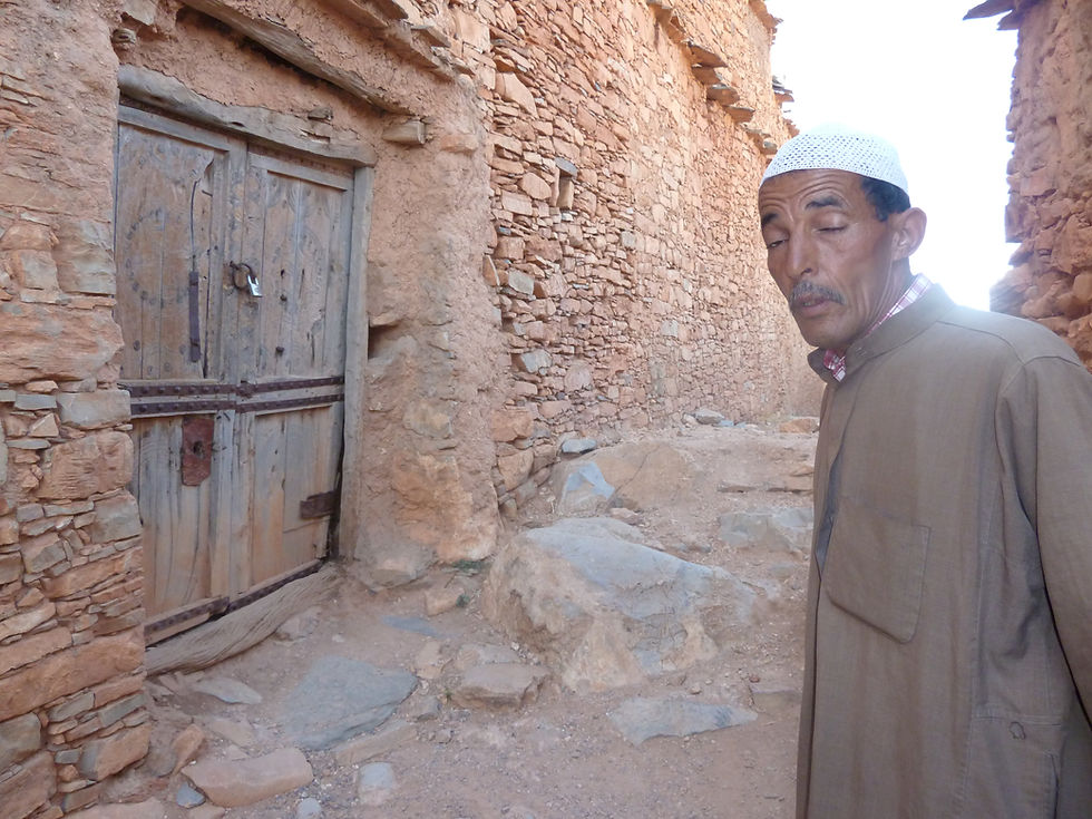 Feu l'ancien gardien devant la seconde porte