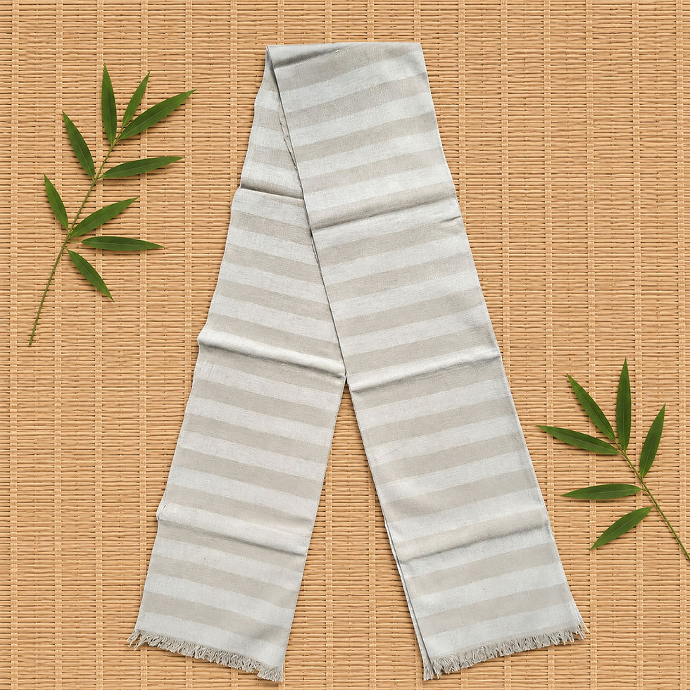 Sunrise Blend (small bamboo net mat with few leaves beside)_edited.jpg