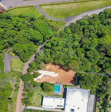 Terreno de frente para o Tanguá para Incorporação 