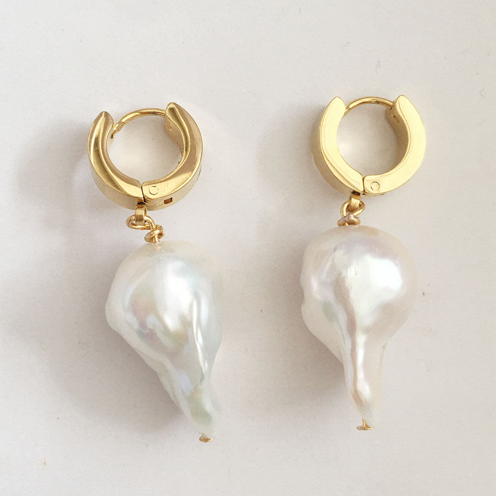 The Calla Earrings