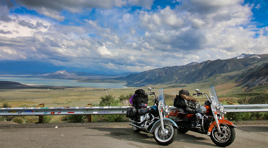 Mono Lake Landscape.png