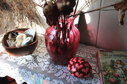 valentine's-day-gift-red-pink-hearts-painted-stone-beach-rock-14