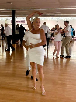 dance2