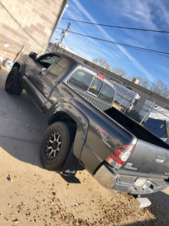 Toyota Tundra Vehicle Restoration & Fabricated Roll Cage - Auto Body & Frame Clinic