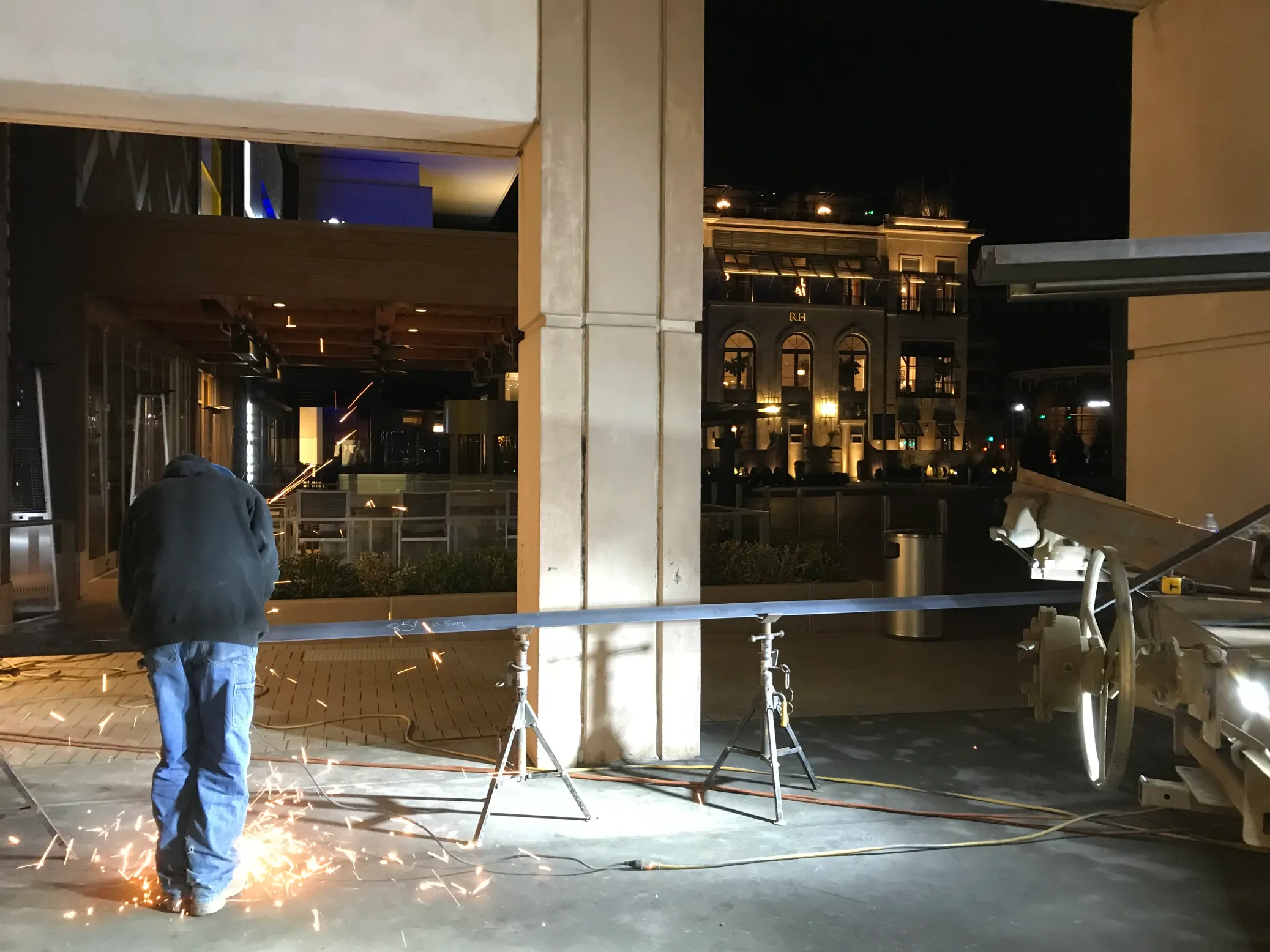 Bath & Body Works Cherry Creek - Larry's Mobile Welding