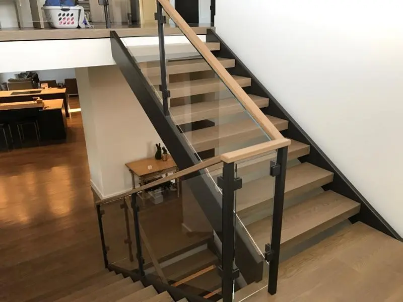 Luxury Staircase - Larry's Mobile Welding