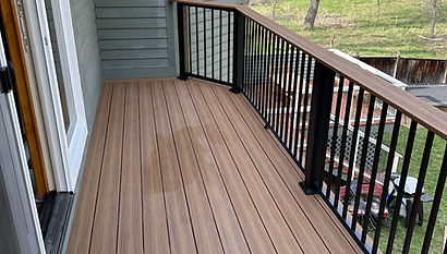 Deckorators Voyage Boulder - Cosman Construction