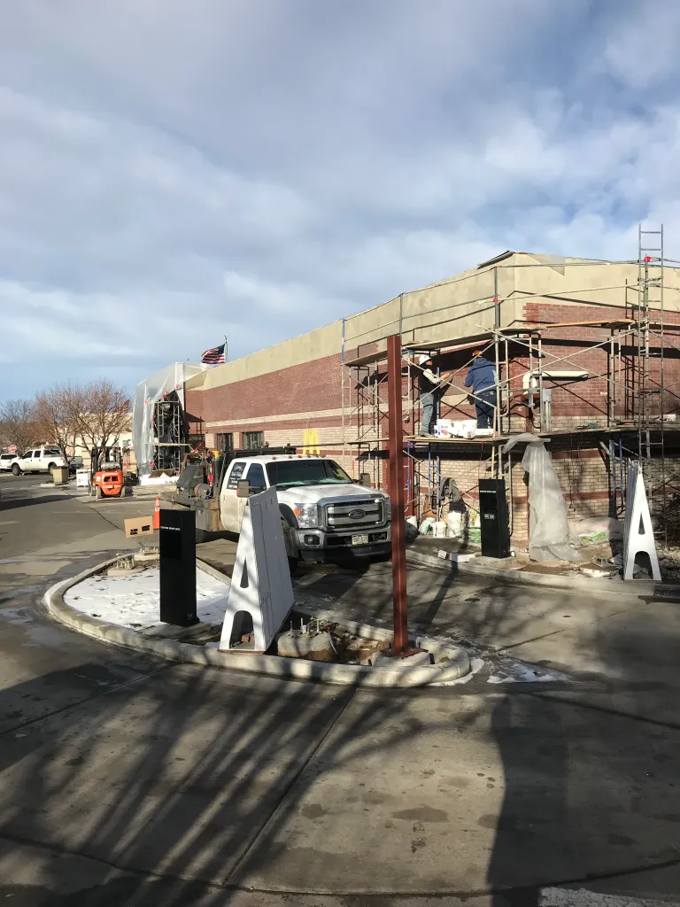 McDonalds Exterior Welding - Larry's Mobile Welding