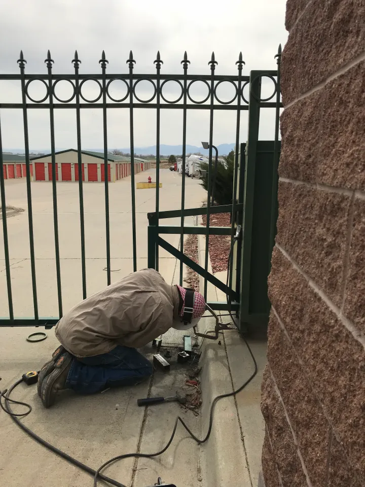 Gates & Railing Projects - Larry's Mobile Welding